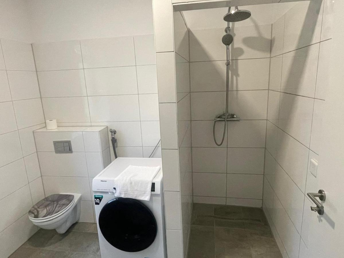 Timeless: 4 Zimmer Apartment Ludwigsburg Luaran gambar